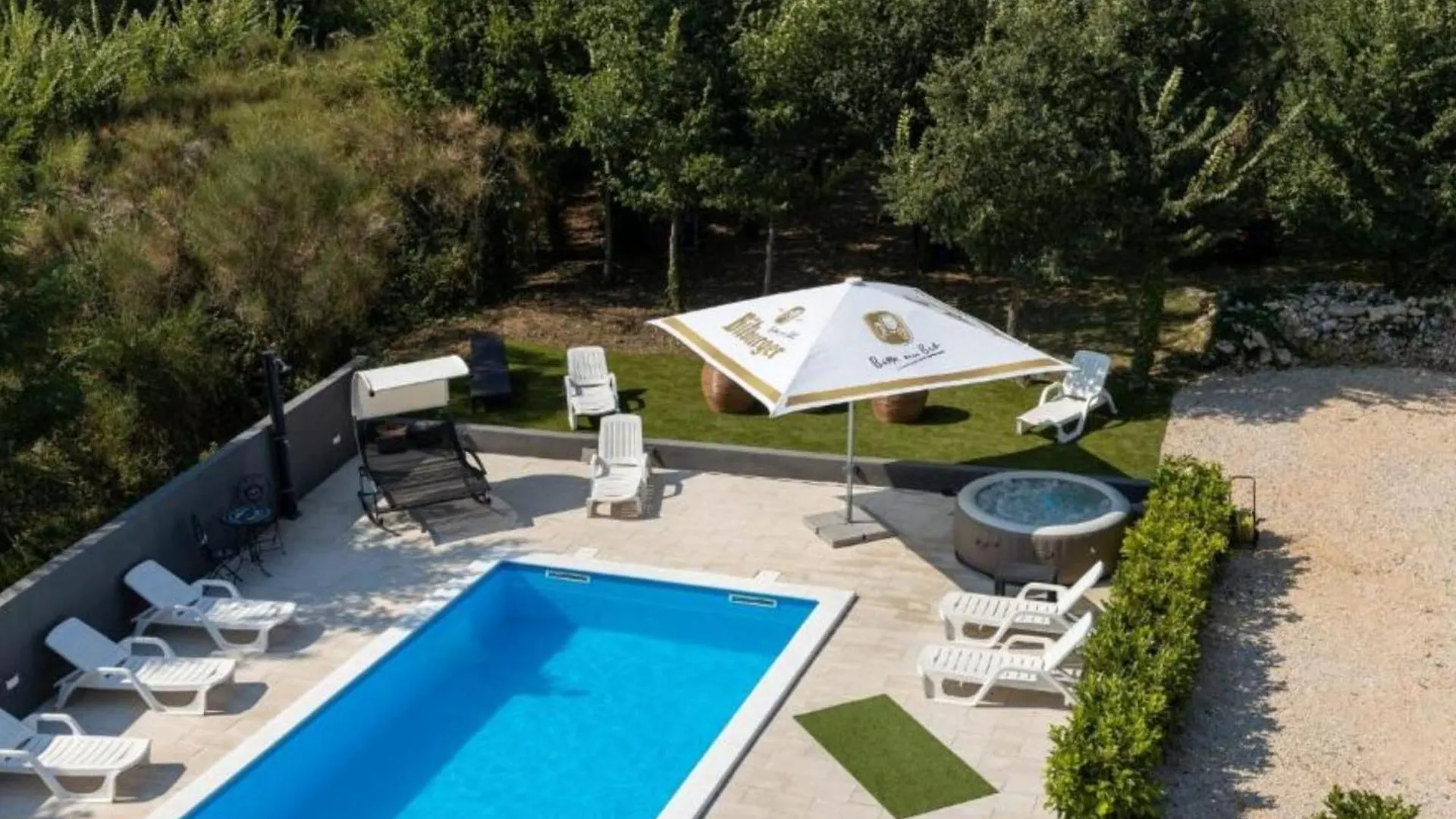 M & B Apartment Bibinje