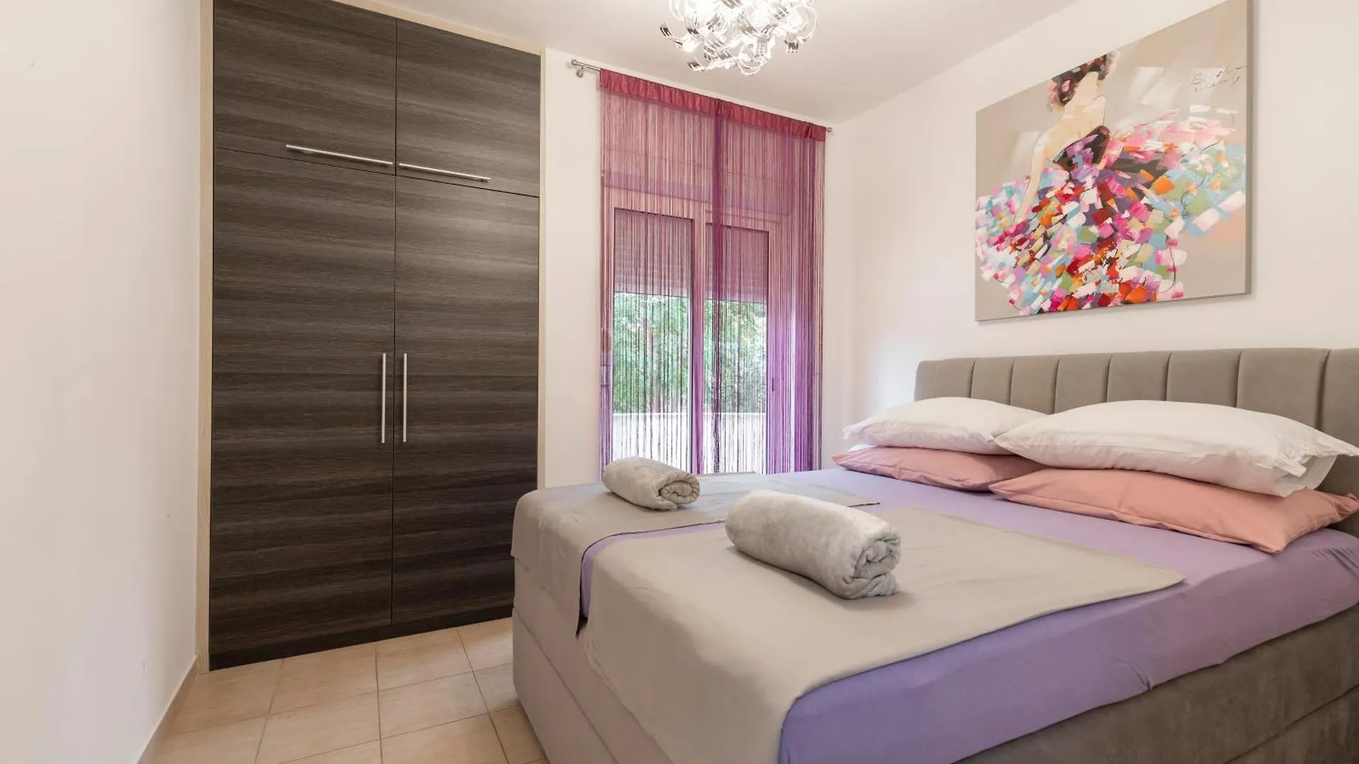 M & B Appartement Bibinje 0*,